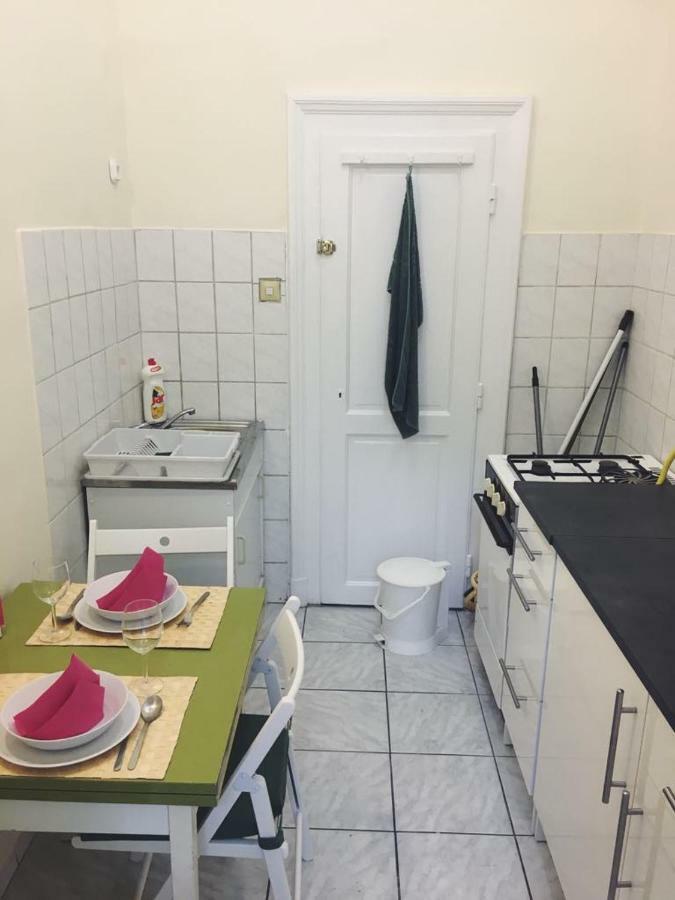 Adrienn Apartment Budapest Exterior photo